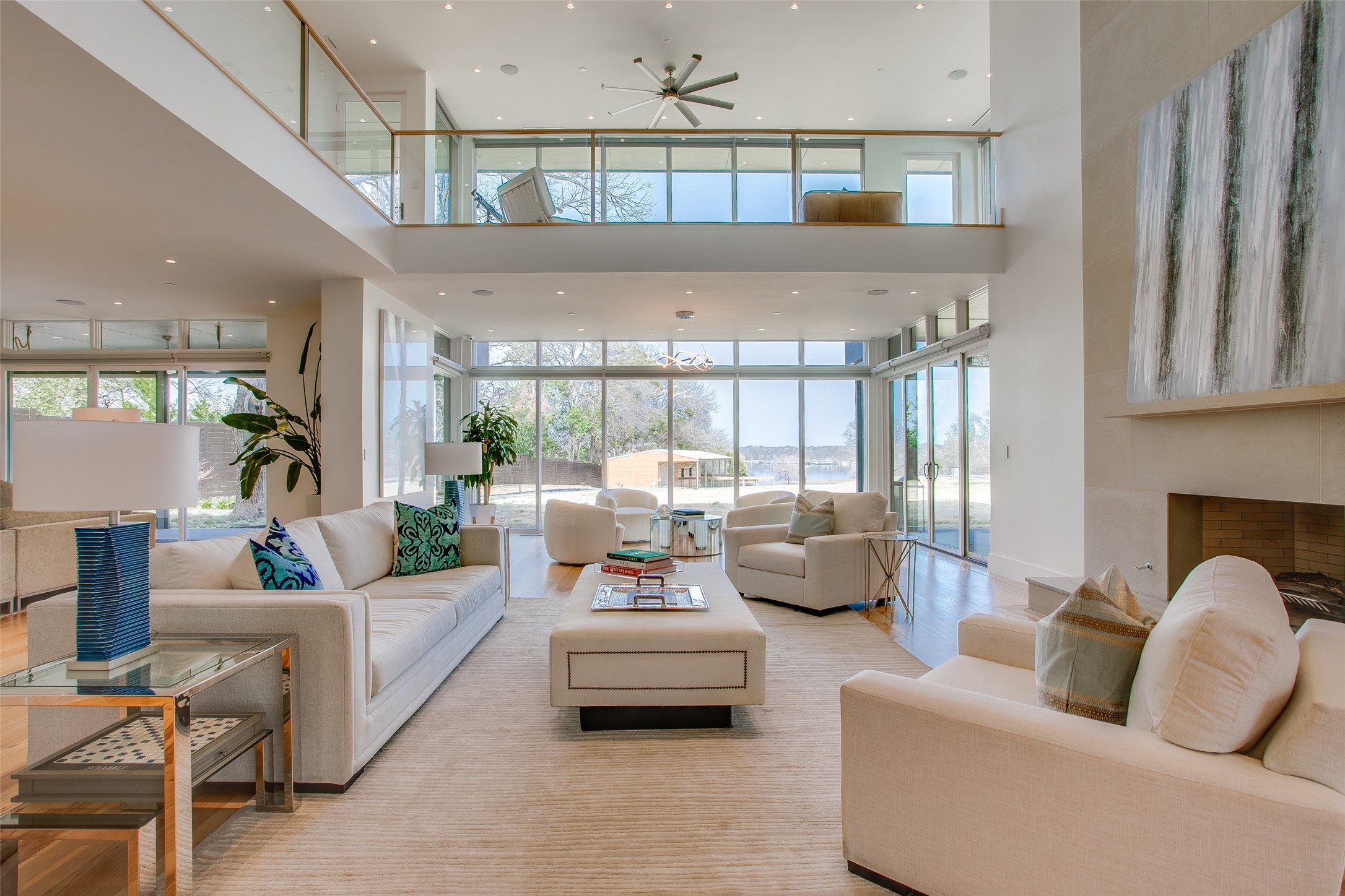 4231 W Lawther Drive , Dallas, TX, 75214 | 20867012 | Realty Texas LLC