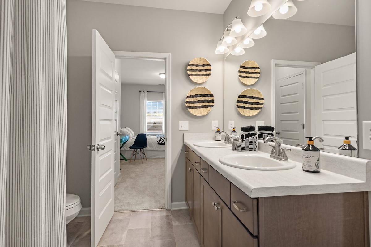8227 Red Shiner Way , Fulshear, TX, 77441 | 98387935 | Realty Texas LLC