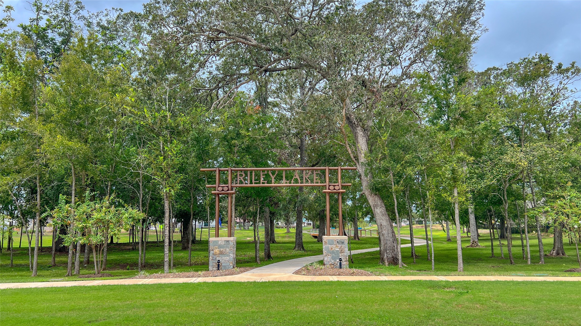 8227 Red Shiner Way , Fulshear, TX, 77441 | 98387935 | Realty Texas LLC