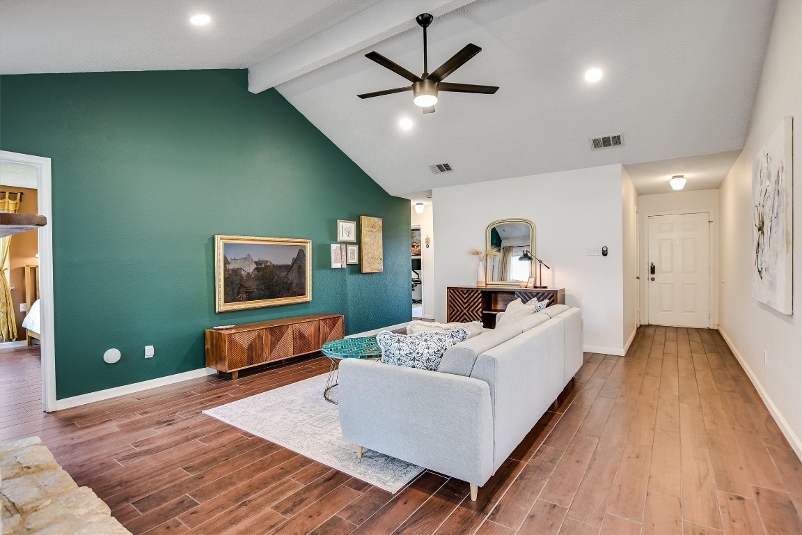 13202 Elysian Fields Cove , Austin, TX, 78727 | 3709219 | Realty Texas LLC