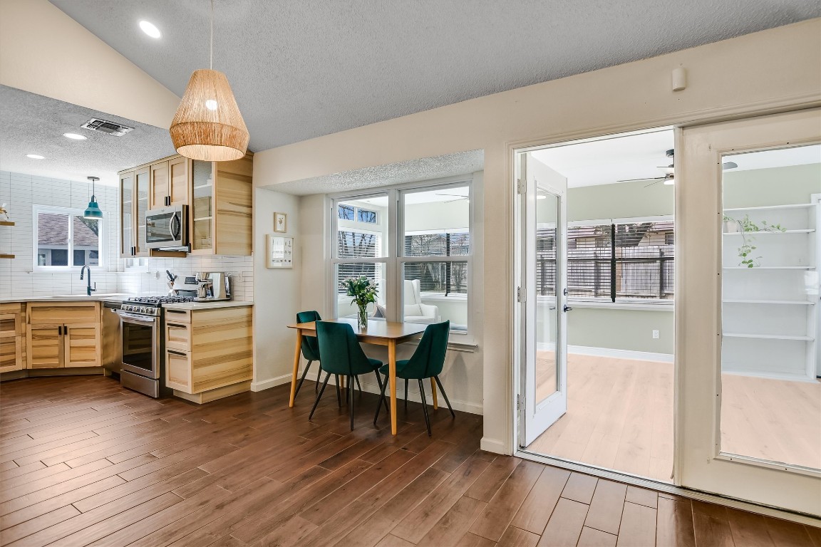 13202 Elysian Fields Cove , Austin, TX, 78727 | 3709219 | Realty Texas LLC