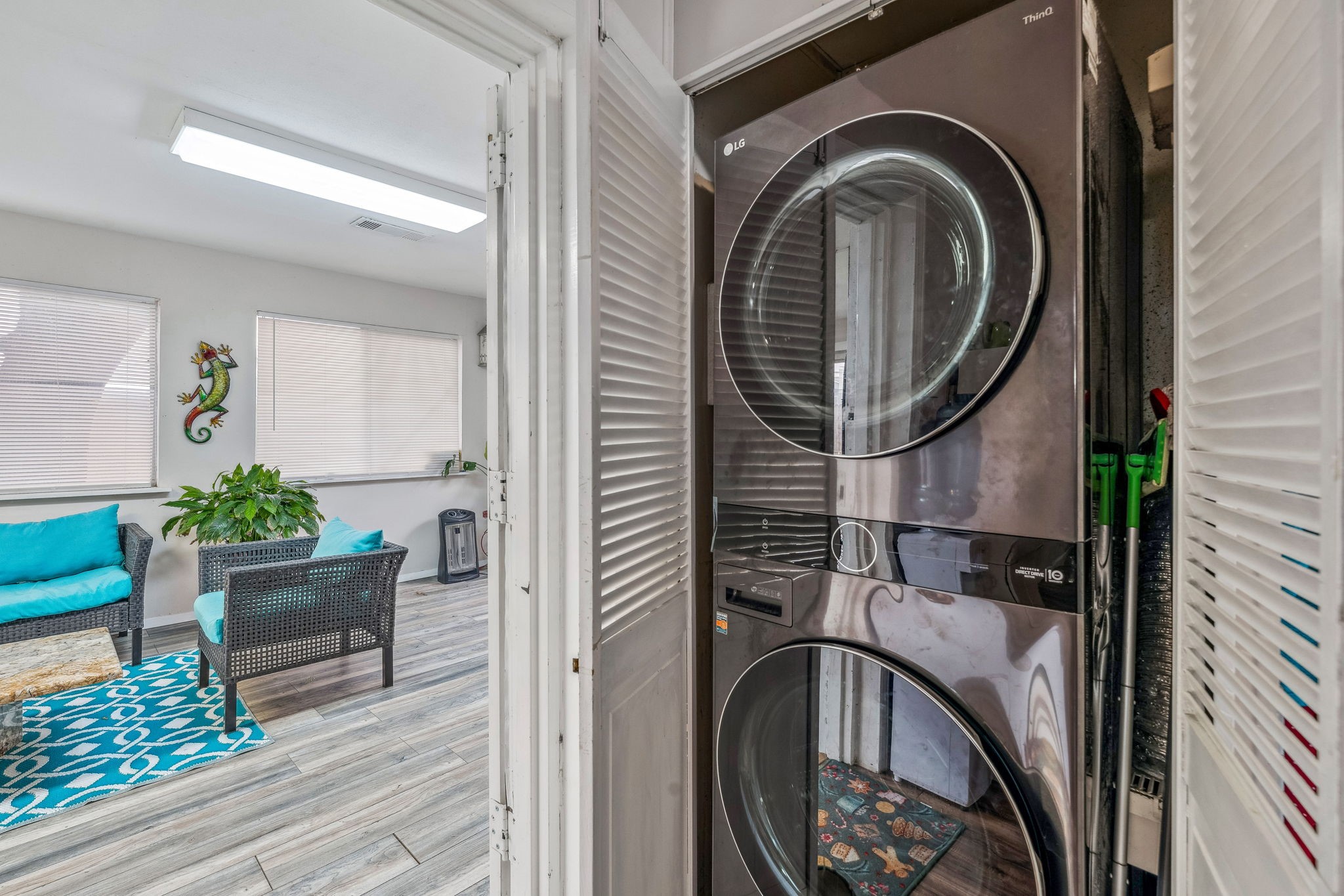 1107 Briarwood Drive , Lewisville, TX, 75067 | 20867408 | Realty Texas LLC