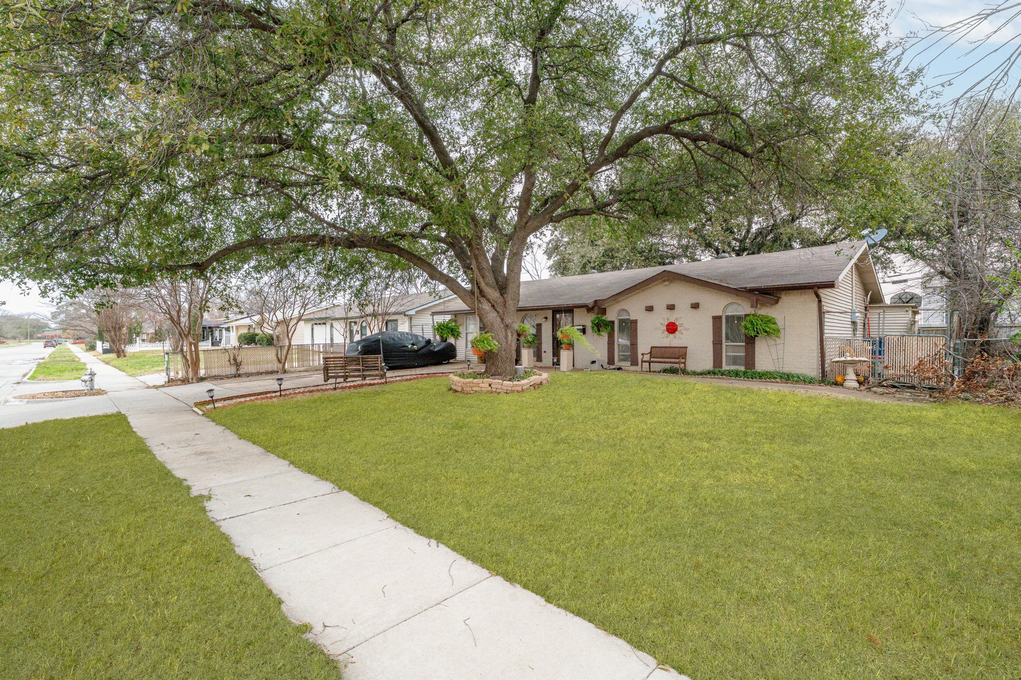 1107 Briarwood Drive , Lewisville, TX, 75067 | 20867408 | Realty Texas LLC