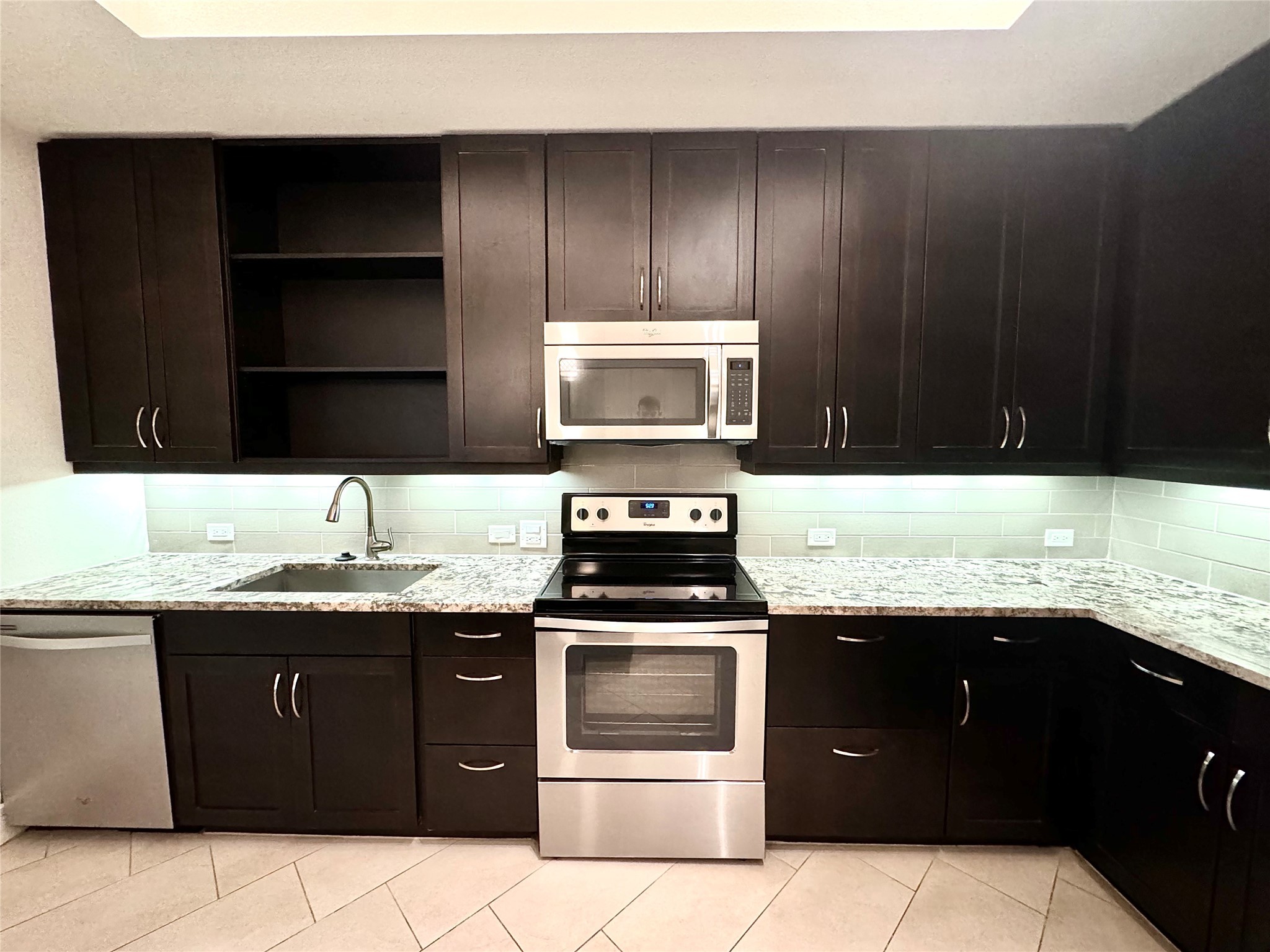 2303 Mid Lane 346 , Houston, TX, 77027 | 34615361 | Realty Texas LLC