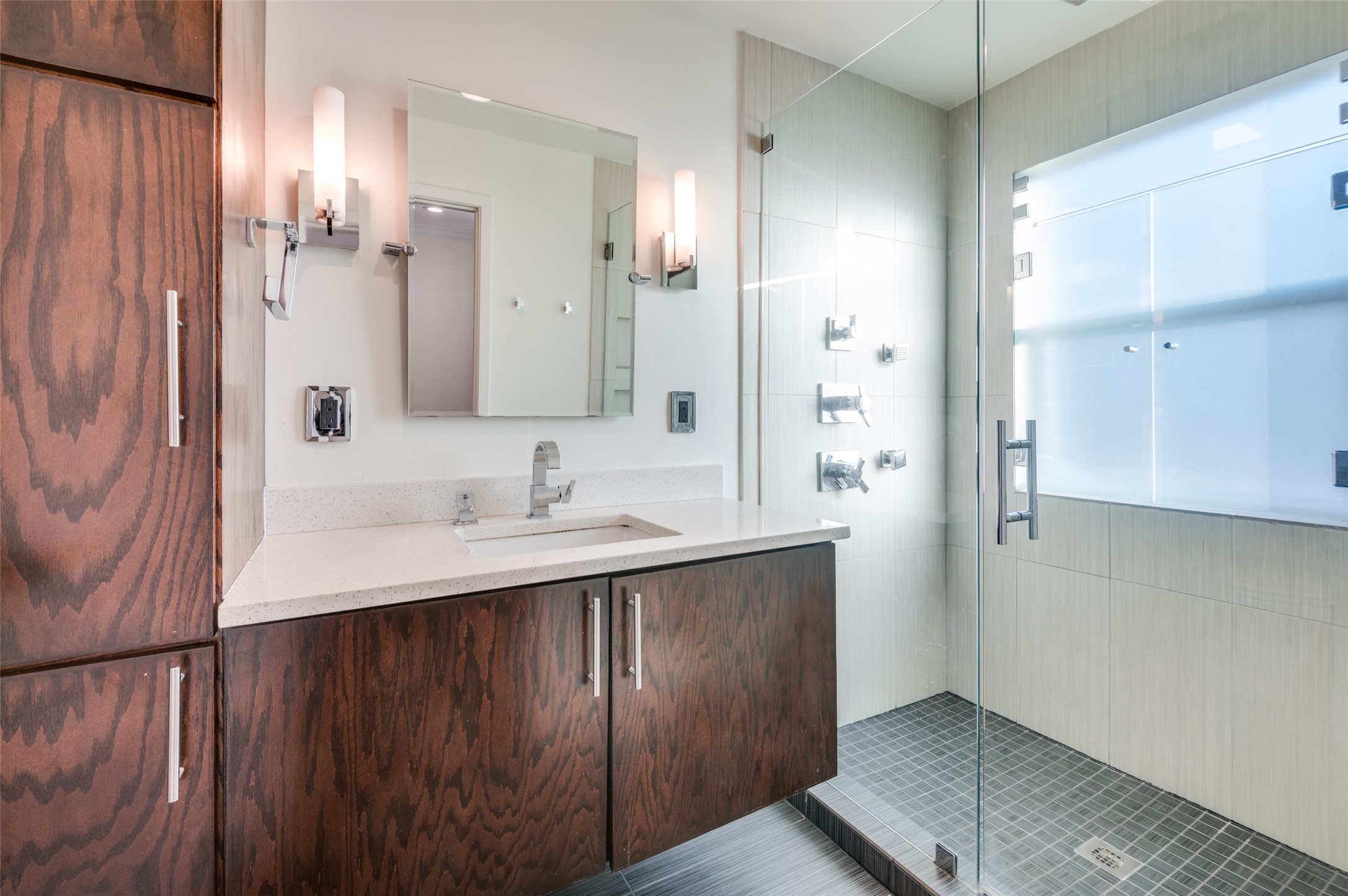 3235 Cole Avenue 40 , Dallas, TX, 75204 | 20868594 | Realty Texas LLC