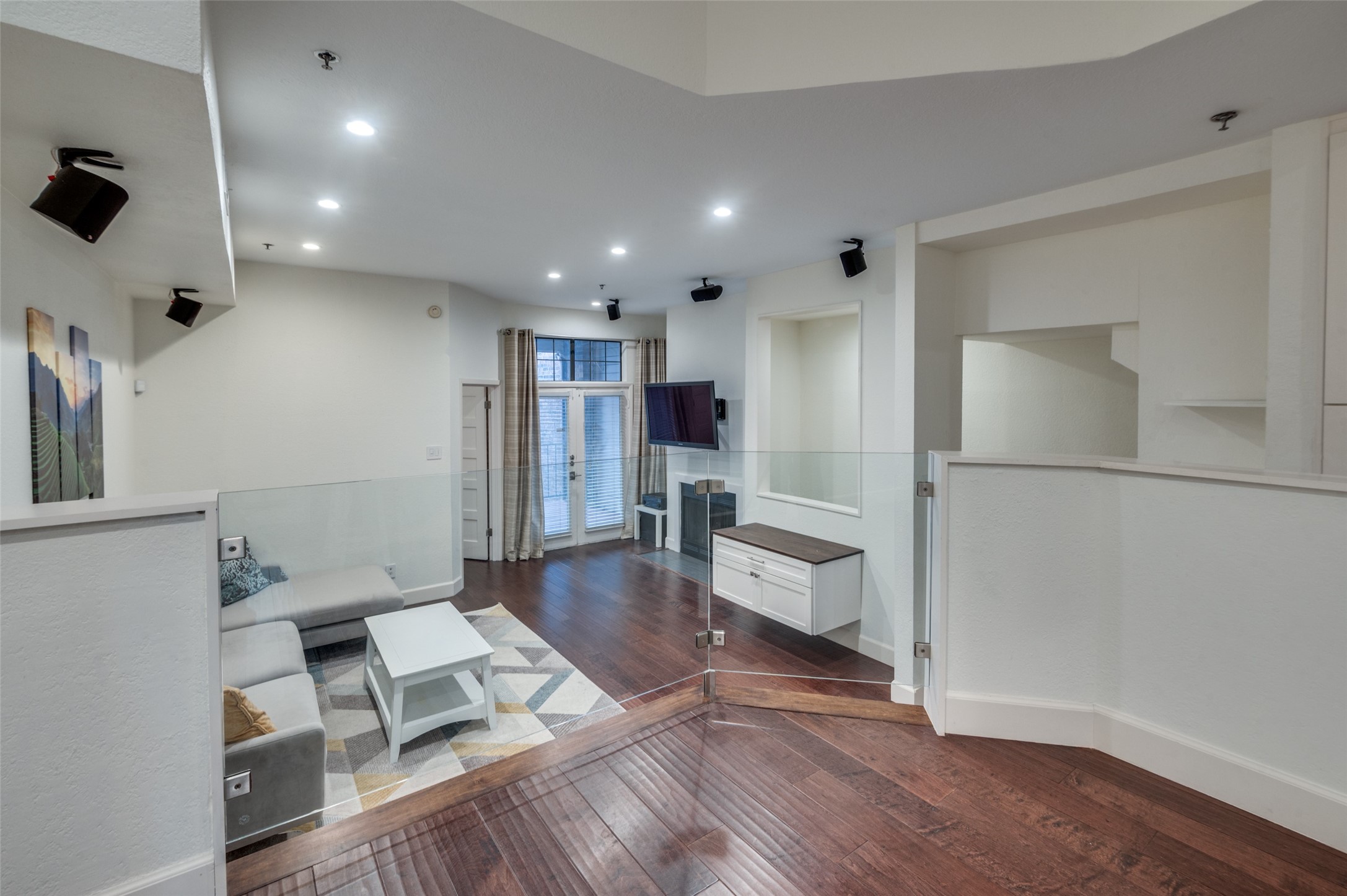 3235 Cole Avenue 40 , Dallas, TX, 75204 | 20868594 | Realty Texas LLC