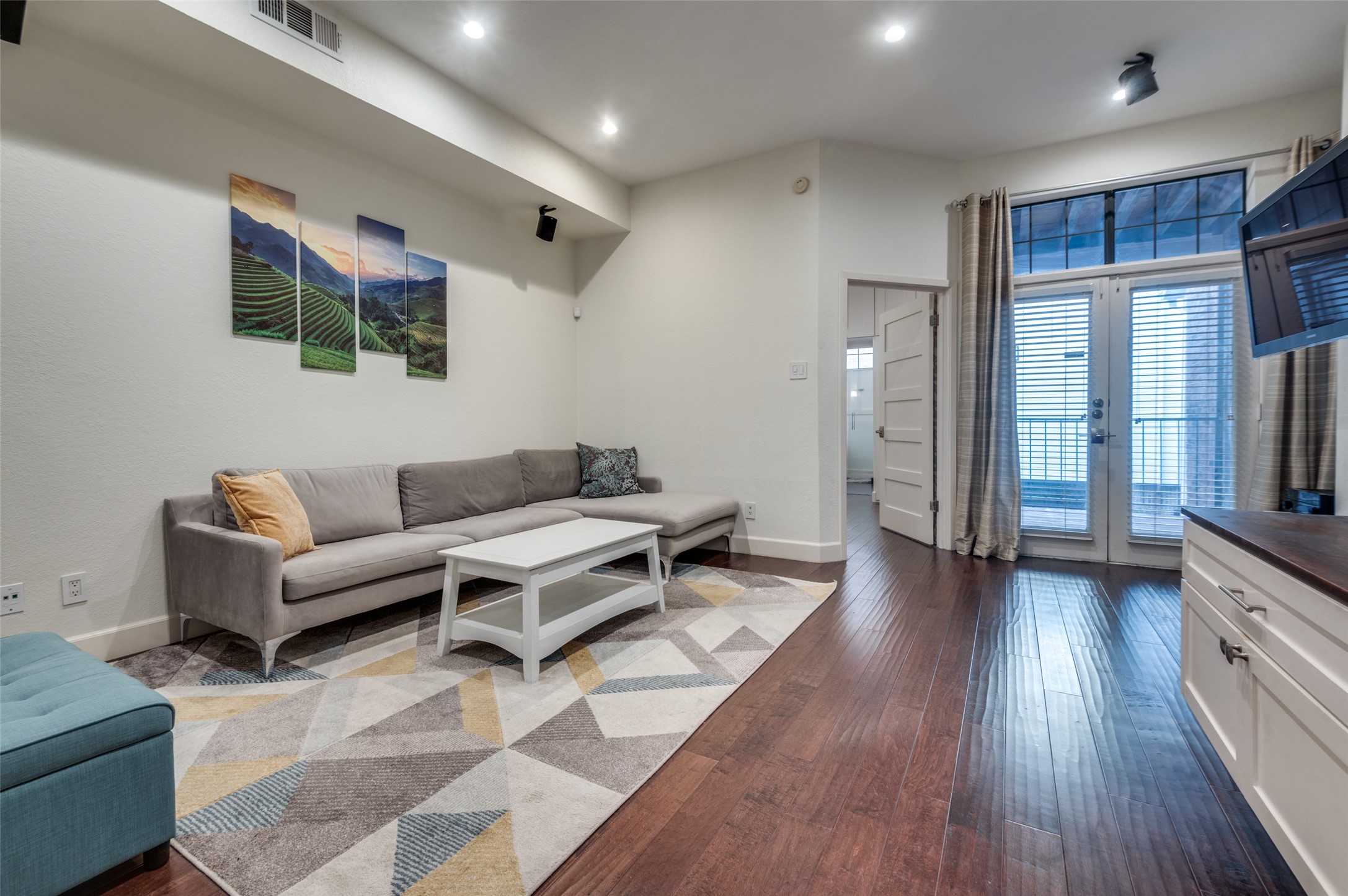 3235 Cole Avenue 40 , Dallas, TX, 75204 | 20868594 | Realty Texas LLC