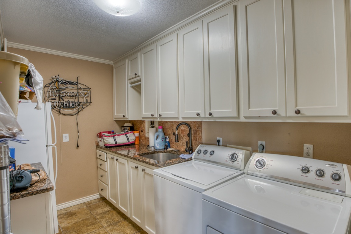 301 Lake Terrace , Sunrise Beach, TX, 78643 | 4769600 | Realty Texas LLC