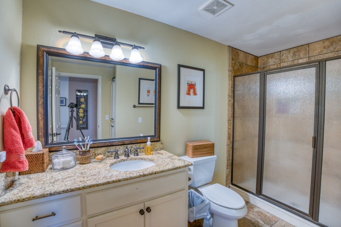 301 Lake Terrace , Sunrise Beach, TX, 78643 | 4769600 | Realty Texas LLC