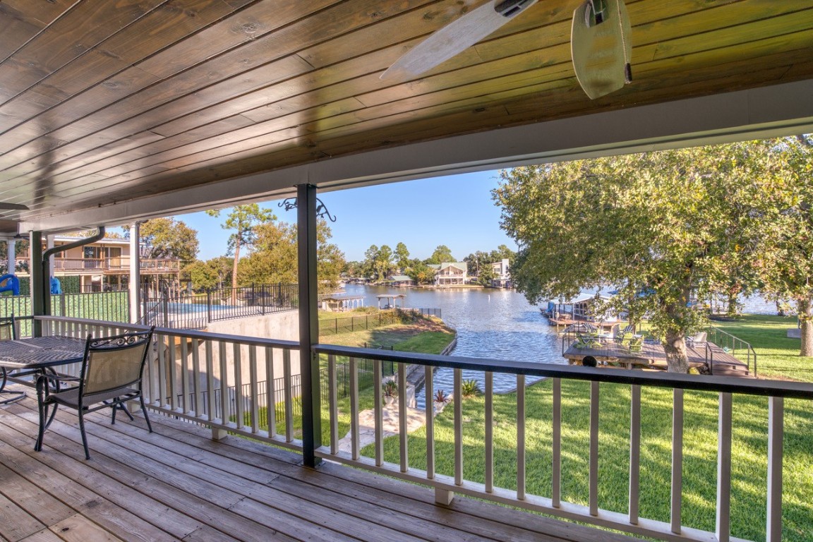 301 Lake Terrace , Sunrise Beach, TX, 78643 | 4769600 | Realty Texas LLC