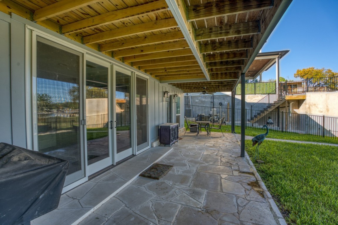 301 Lake Terrace , Sunrise Beach, TX, 78643 | 4769600 | Realty Texas LLC
