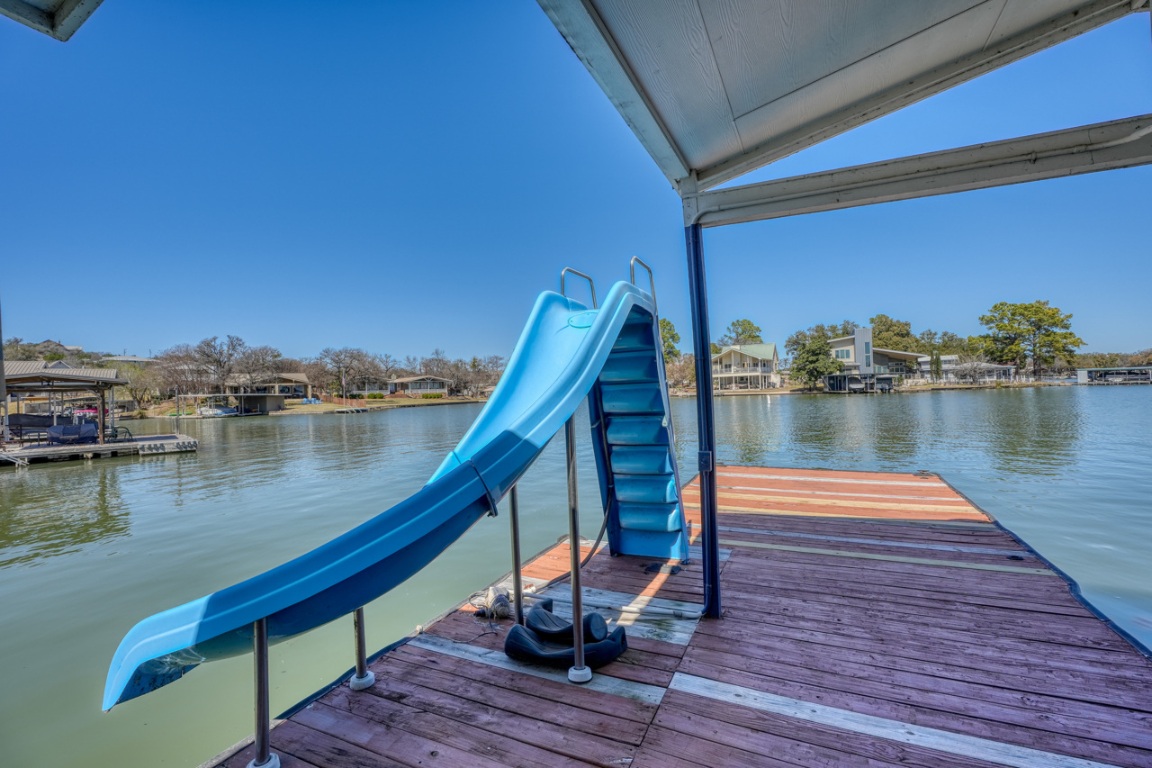 301 Lake Terrace , Sunrise Beach, TX, 78643 | 4769600 | Realty Texas LLC