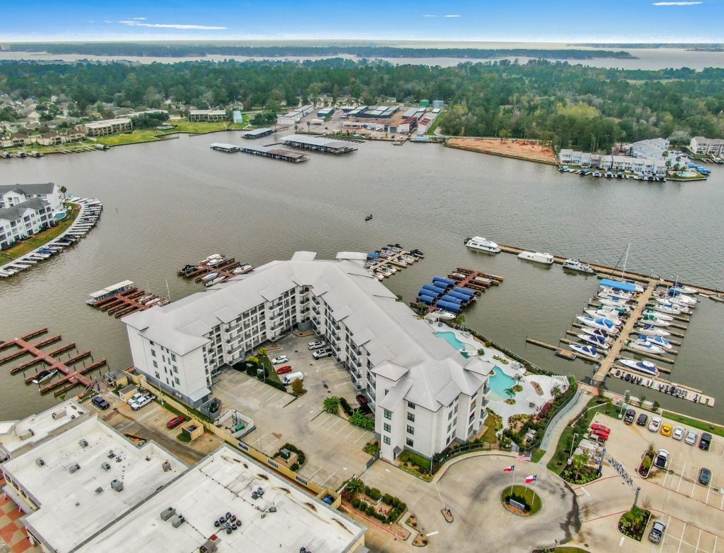 199 Waterpoint Court 302, Conroe, TX, 77356 | 93874931 | Realty Texas LLC