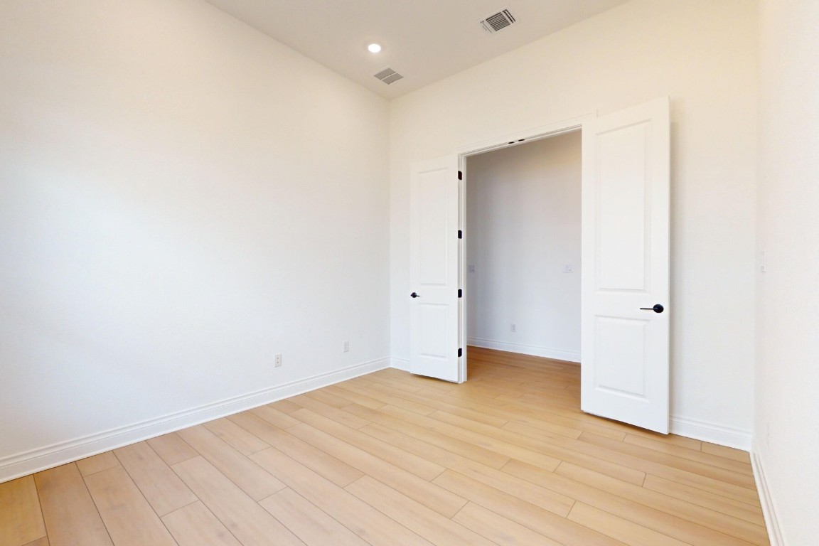 1208 White Daisy Lane , Georgetown, TX, 78628 | 4475155 | Realty Texas LLC