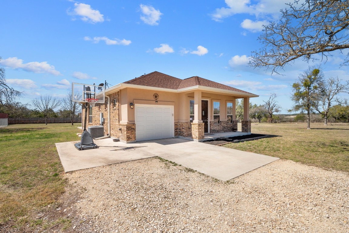 201 Young Ranch Road , Georgetown, TX, 78633 | 8914633 | Realty Texas LLC