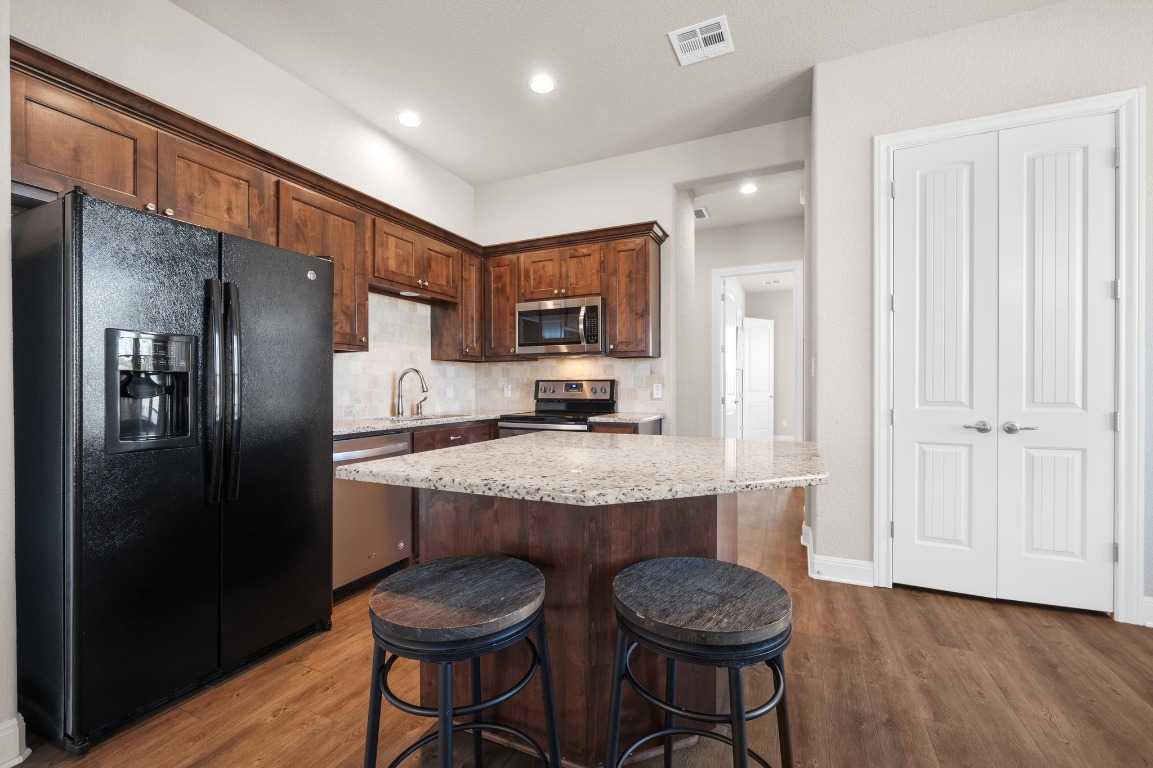 201 Young Ranch Road , Georgetown, TX, 78633 | 8914633 | Realty Texas LLC