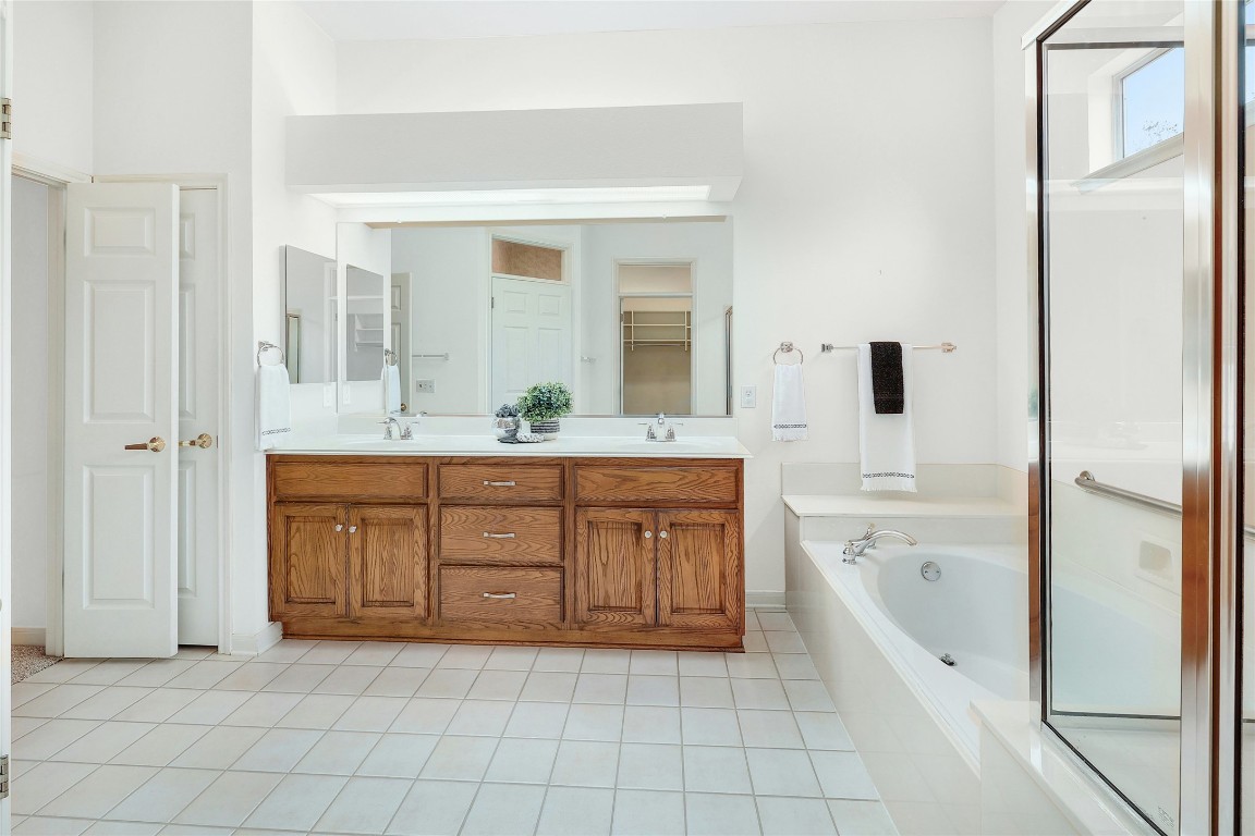 111 Waterlily Lane , Georgetown, TX, 78633 | 1941072 | Realty Texas LLC