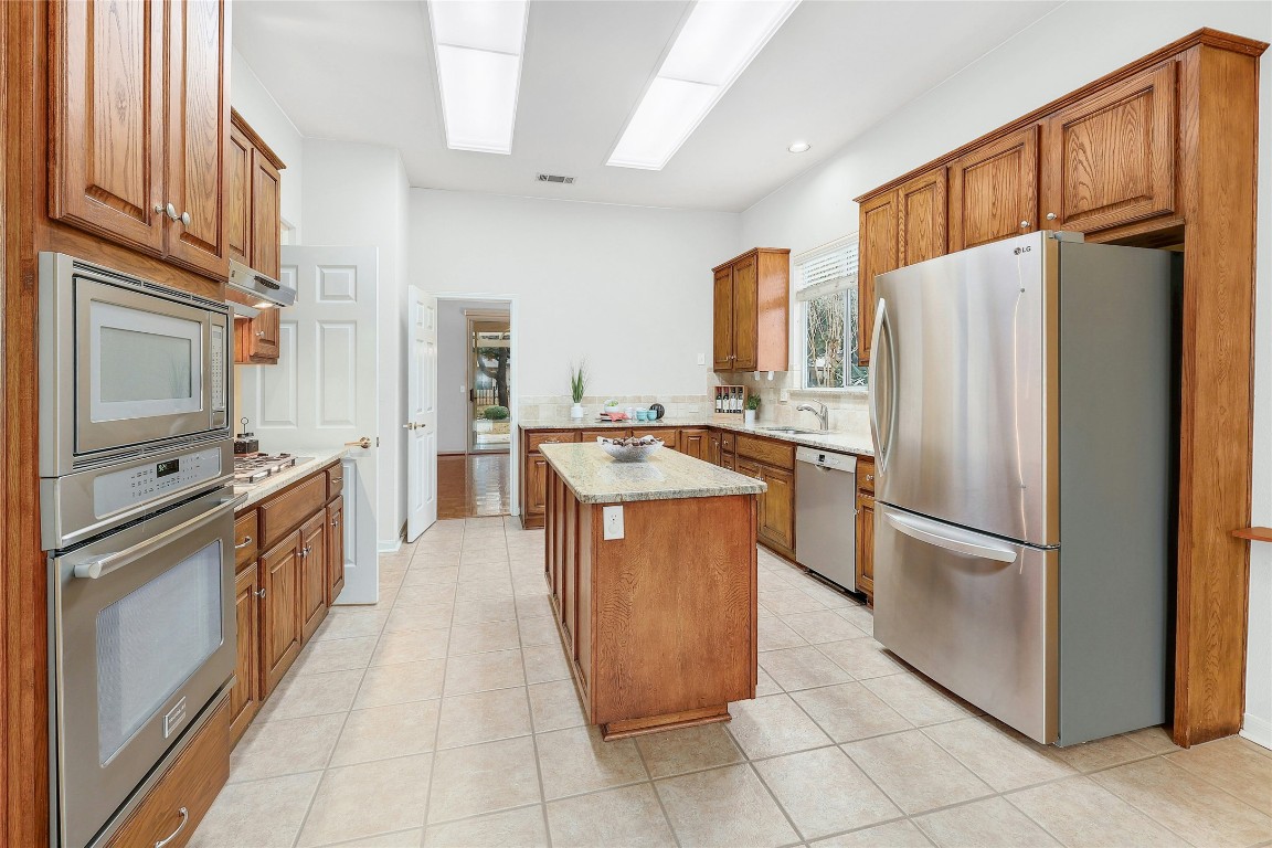 111 Waterlily Lane , Georgetown, TX, 78633 | 1941072 | Realty Texas LLC