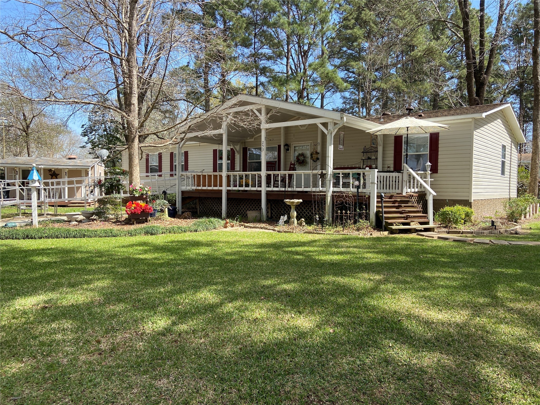 253 Escapees Drive , Livingston, TX, 77351 | 47301586 | Realty Texas LLC