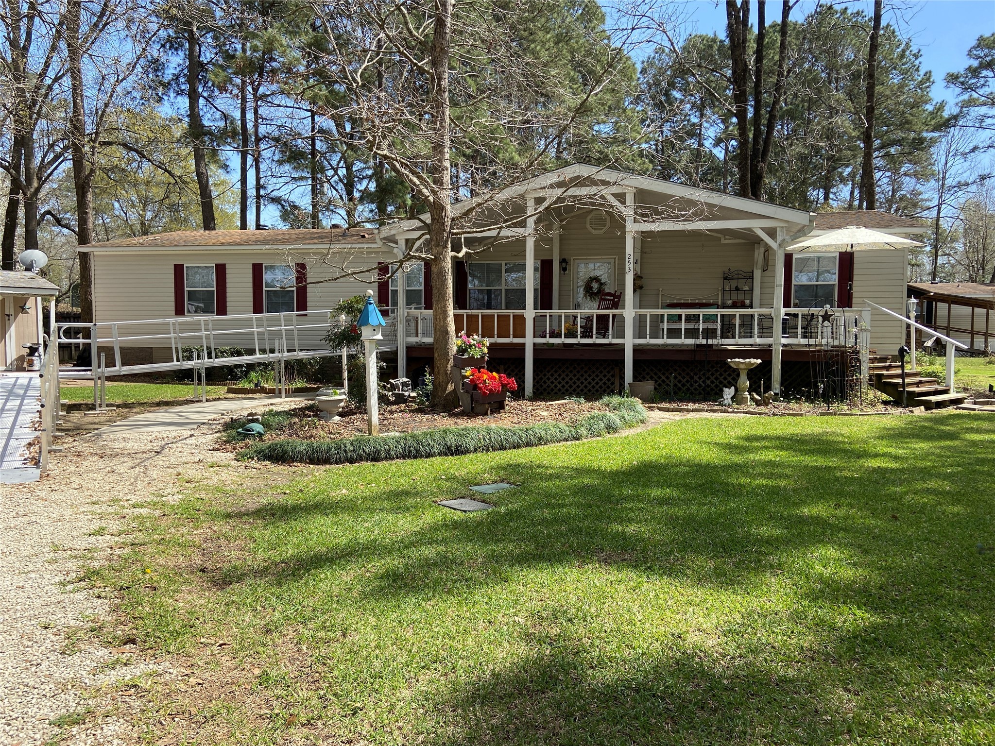 253 Escapees Drive , Livingston, TX, 77351 | 47301586 | Realty Texas LLC