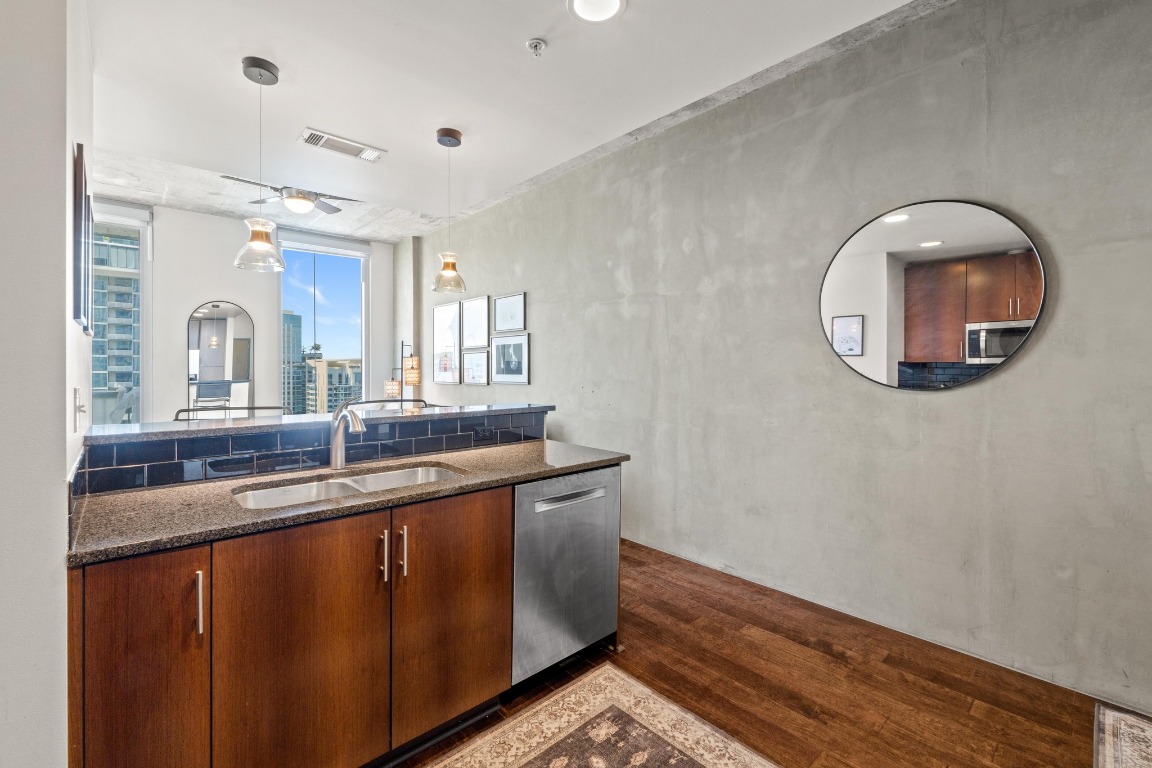 360 Nueces Street 2808 , Austin, TX, 78701 | 7641455 | Realty Texas LLC