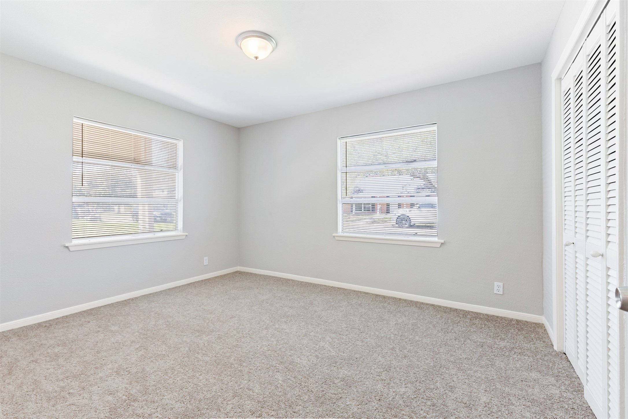 1104 Woods Drive , Liberty, TX, 77575 | 5916054 | Realty Texas LLC