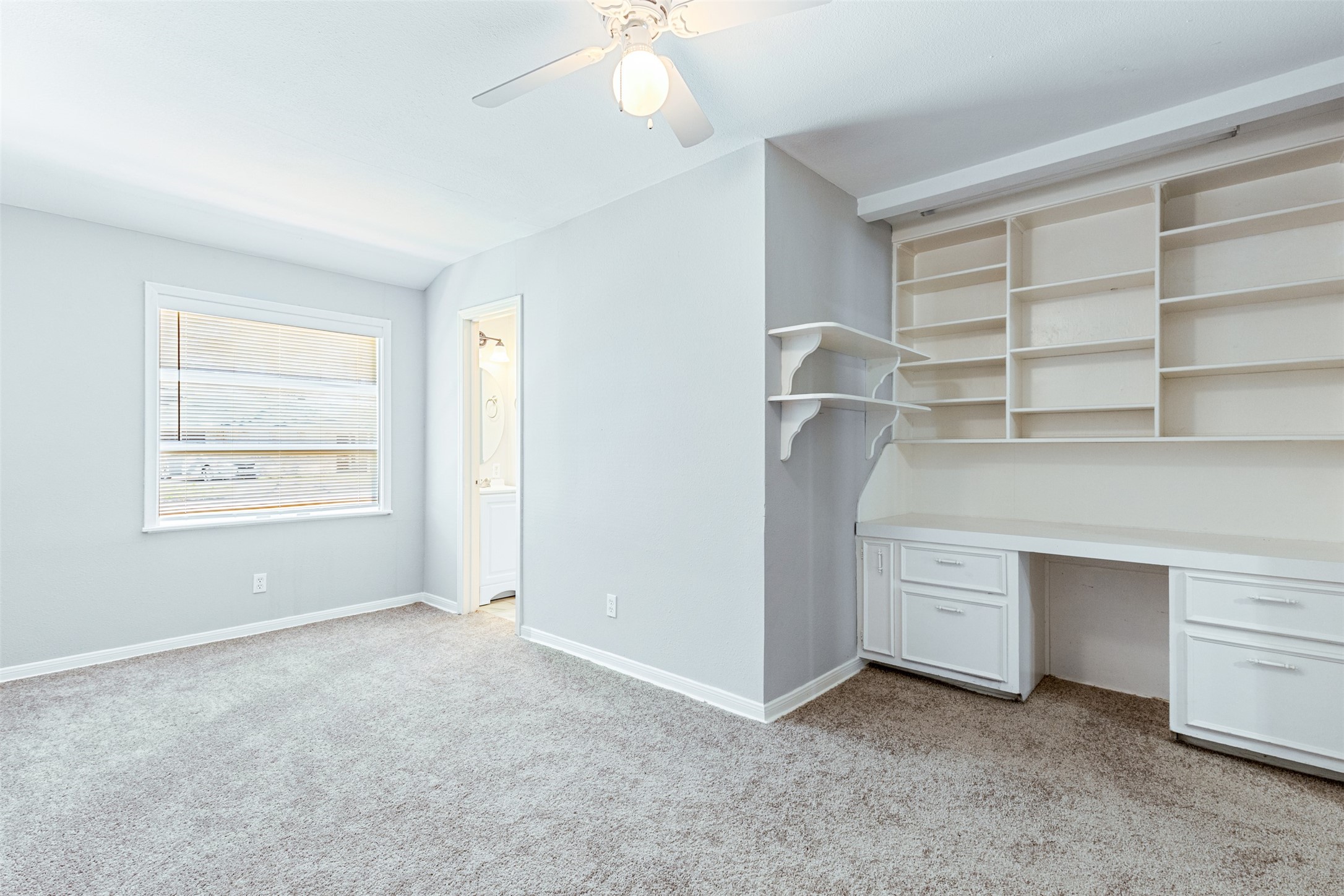 1104 Woods Drive , Liberty, TX, 77575 | 5916054 | Realty Texas LLC
