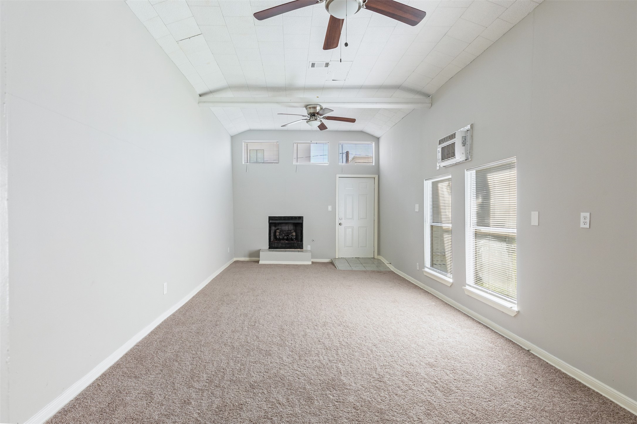 1104 Woods Drive , Liberty, TX, 77575 | 5916054 | Realty Texas LLC