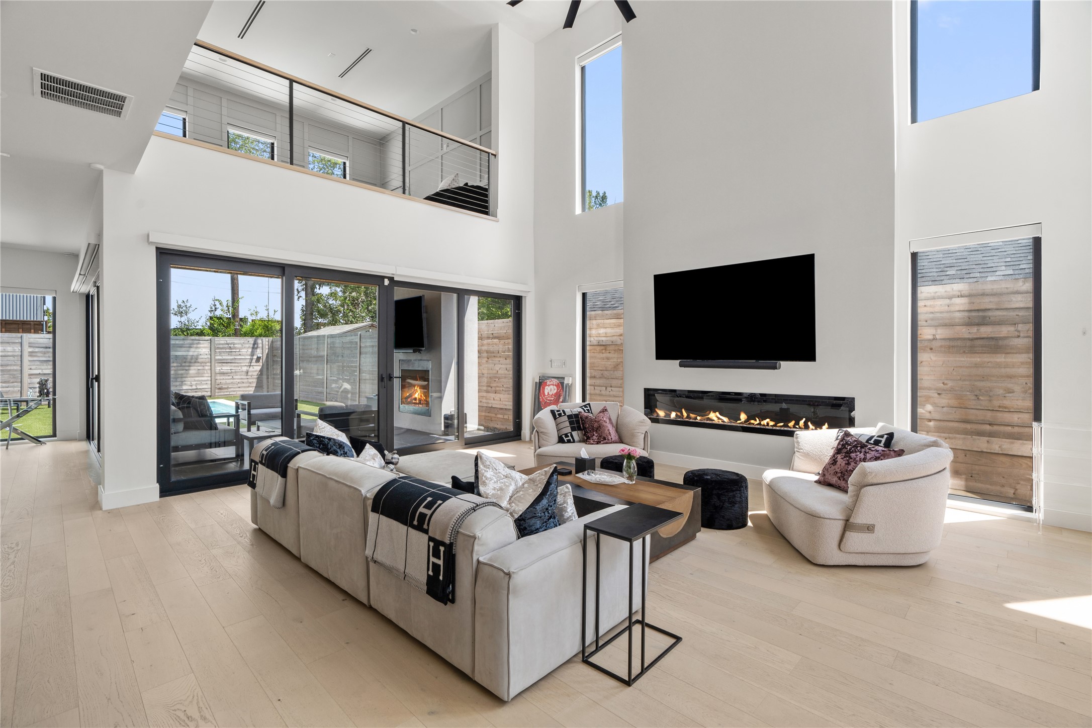 1844 Mcmillan Avenue , Dallas, TX, 75206 | 20866056 | Realty Texas LLC