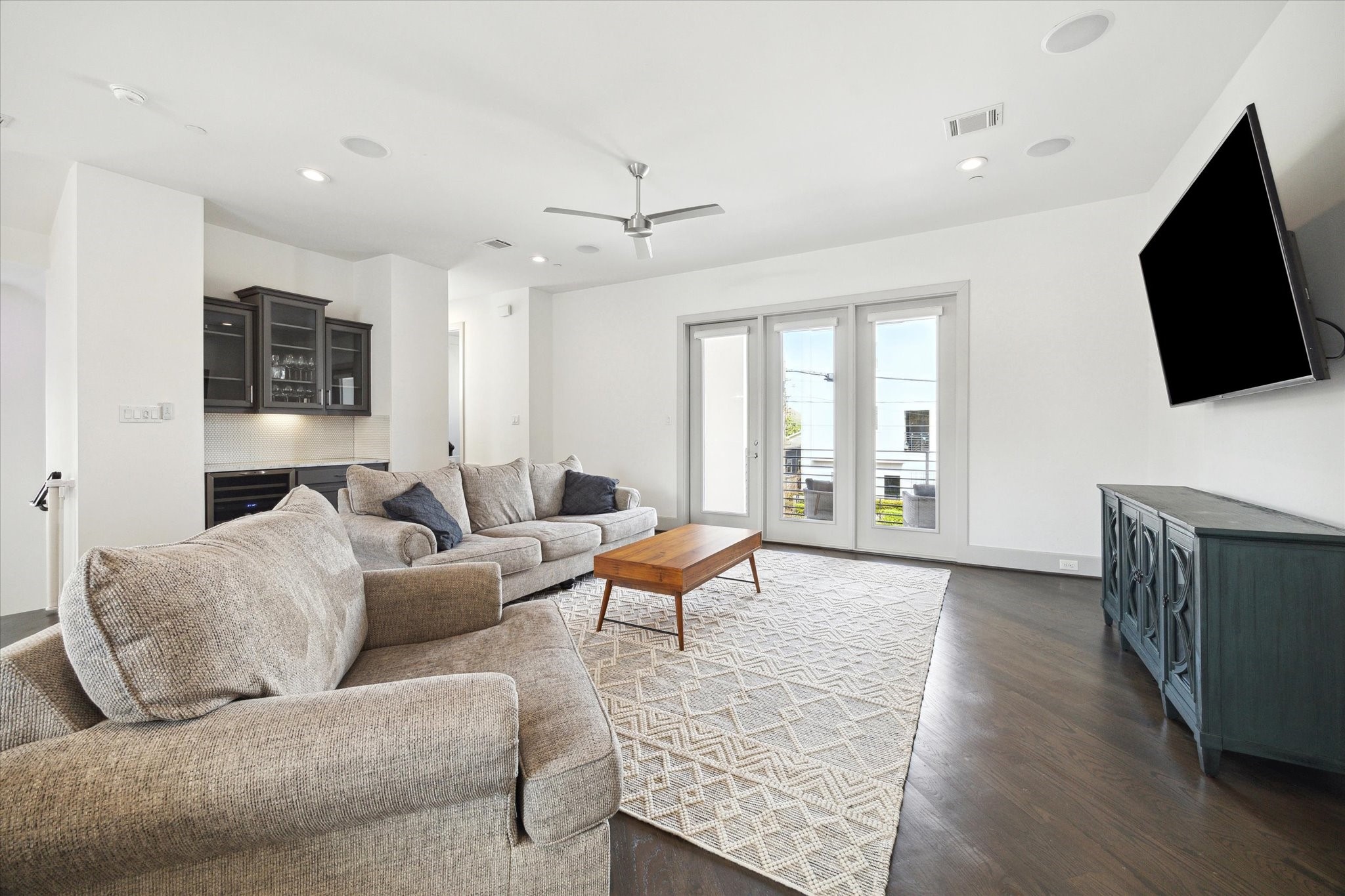 1605 Ovid Street , Houston, TX, 77007 | 68679322 | Realty Texas LLC
