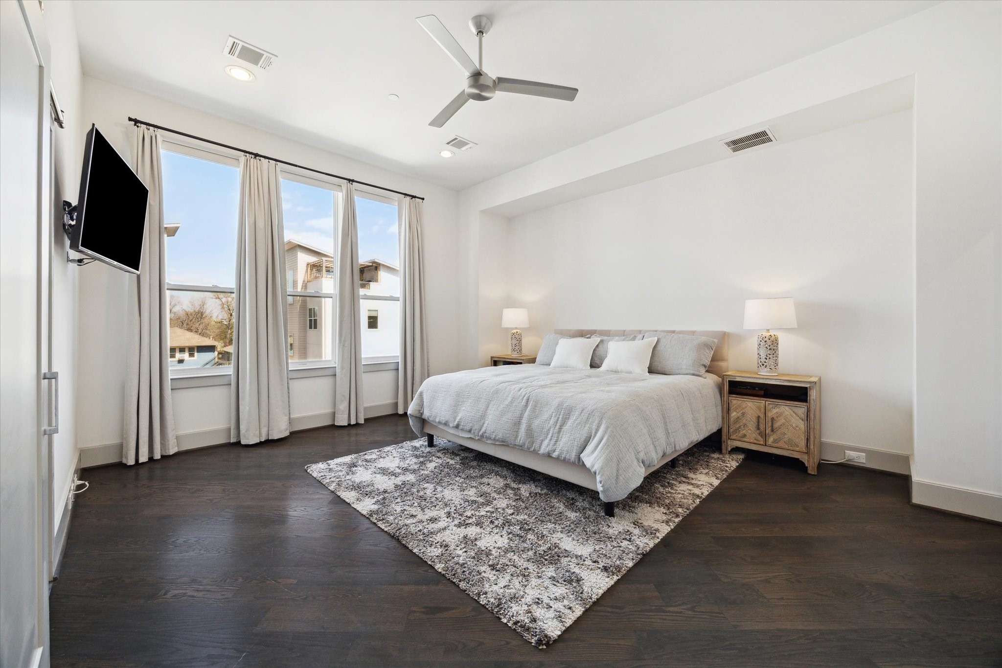 1605 Ovid Street , Houston, TX, 77007 | 68679322 | Realty Texas LLC