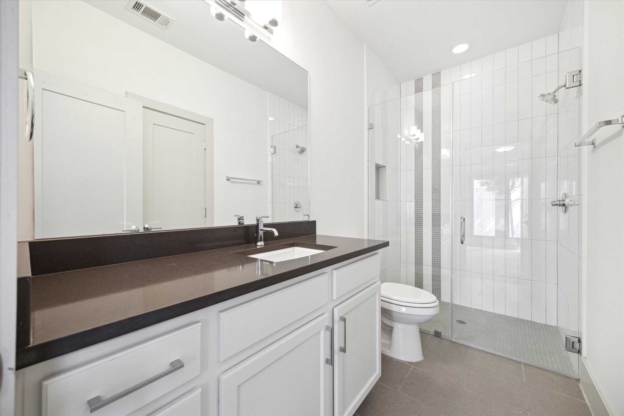 1605 Ovid Street , Houston, TX, 77007 | 68679322 | Realty Texas LLC