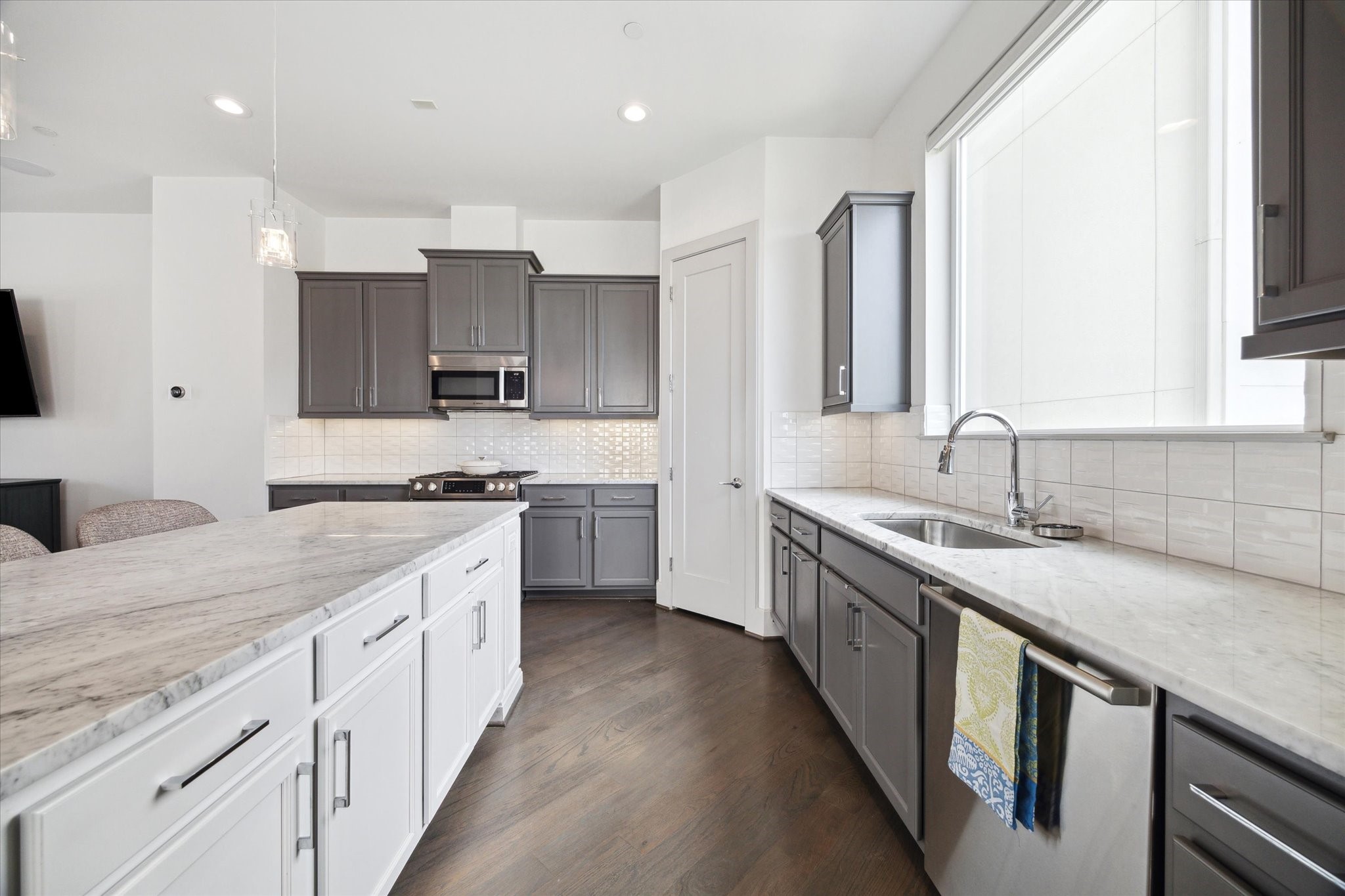1605 Ovid Street , Houston, TX, 77007 | 68679322 | Realty Texas LLC