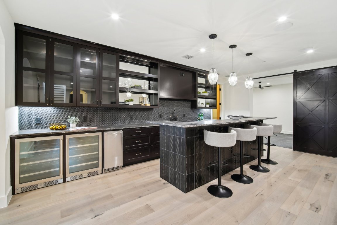 2306 Fortune Drive , Austin, TX, 78704 | 1960286 | Realty Texas LLC