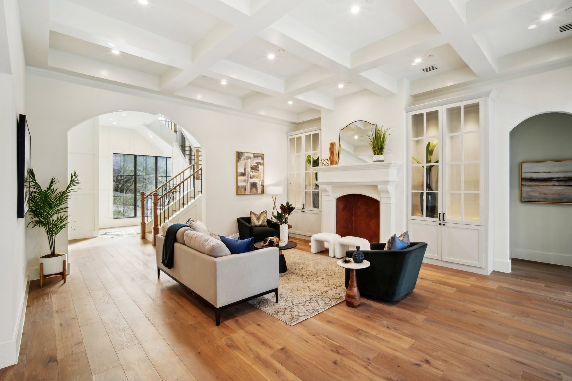 2306 Fortune Drive , Austin, TX, 78704 | 1960286 | Realty Texas LLC