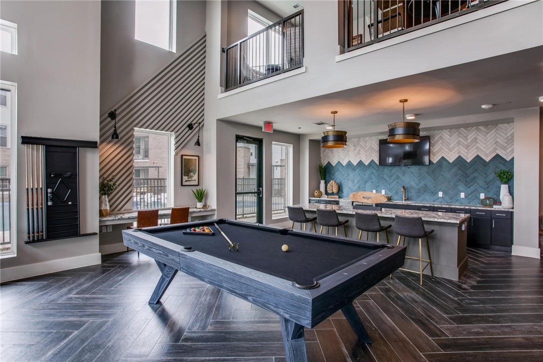 950 Town Lake Drive 7101 , College Station, TX, 77845 | 25003240 | Realty Texas LLC