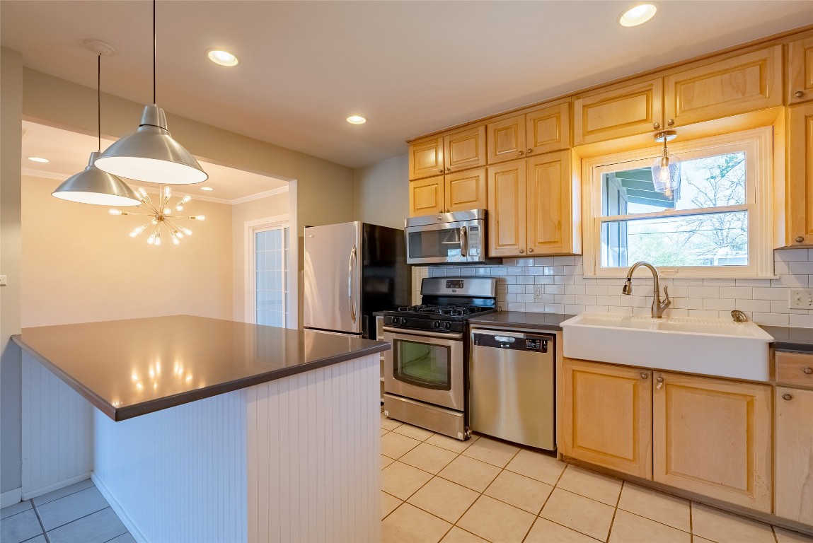 1706 Morrow Street , Austin, TX, 78757 | 9646926 | Realty Texas LLC