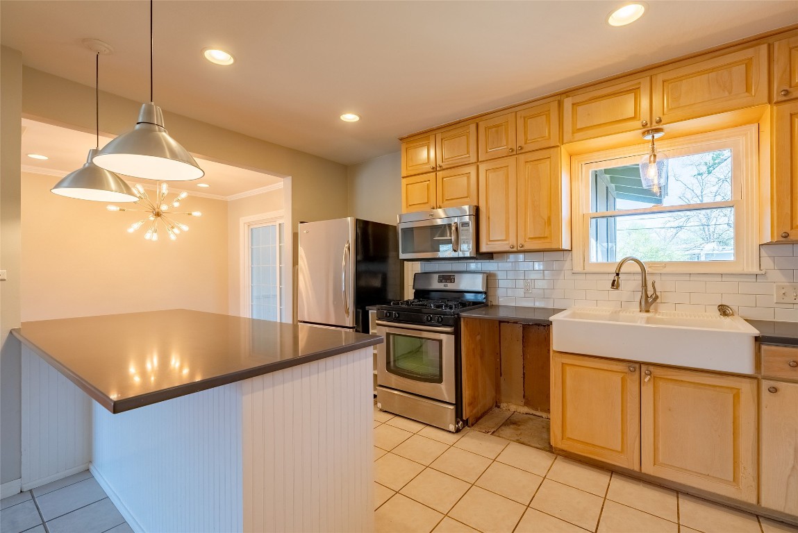 1706 Morrow Street , Austin, TX, 78757 | 9646926 | Realty Texas LLC