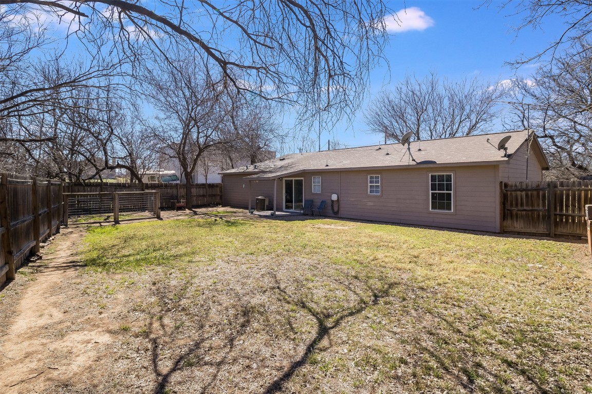6257 River Oaks Drive , Kingsland, TX, 78639 | 7439518 | Realty Texas LLC