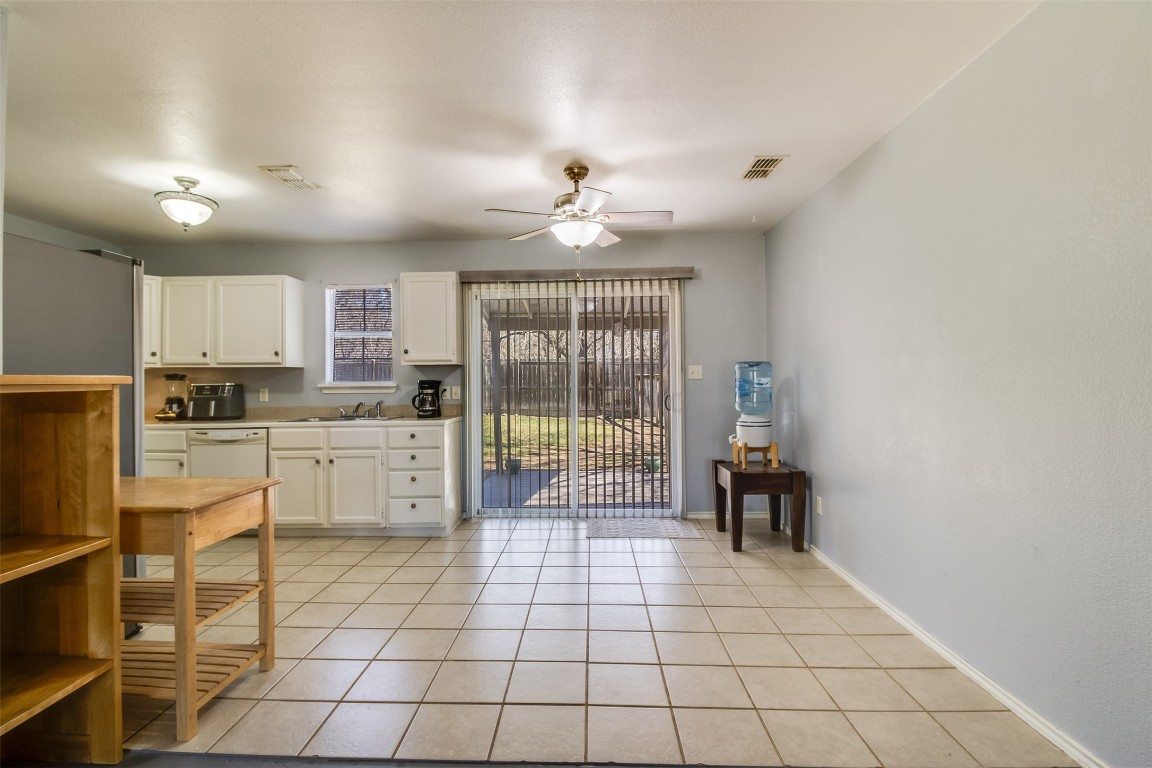 6257 River Oaks Drive , Kingsland, TX, 78639 | 7439518 | Realty Texas LLC