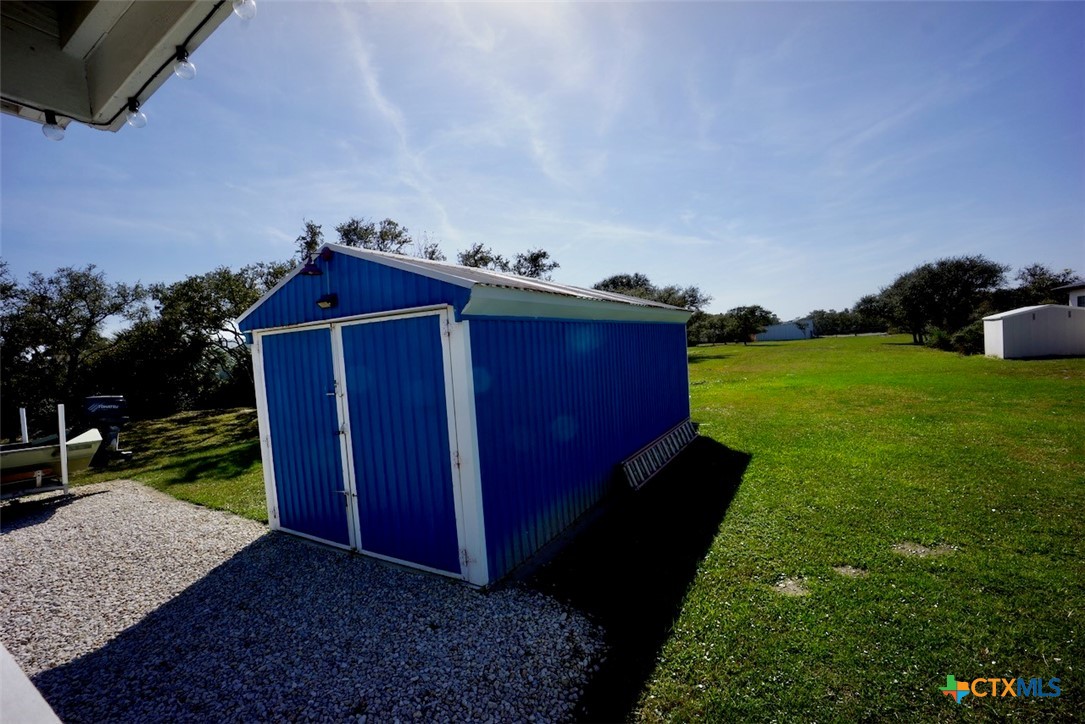 513 N 16th Street , Port OConnor, TX, 77982 | 570556 | Realty Texas LLC