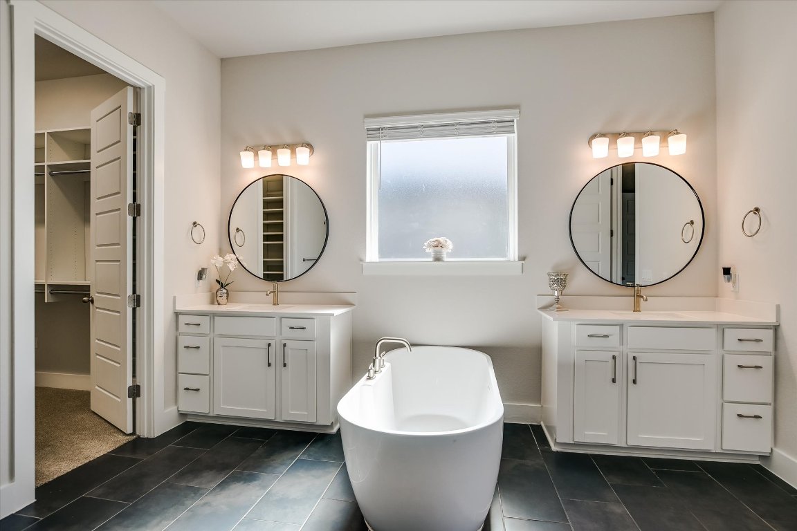 9112 Chrysler Bend , Austin, TX, 78744 | 5236183 | Realty Texas LLC