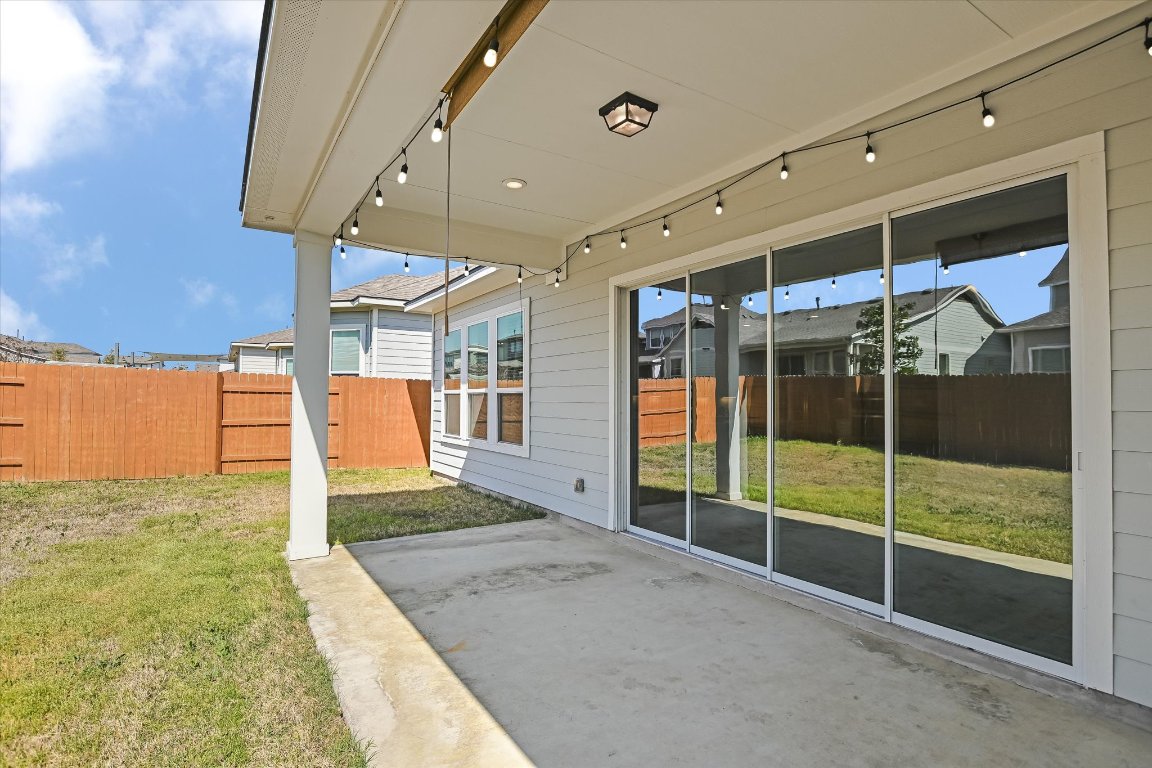 9112 Chrysler Bend , Austin, TX, 78744 | 5236183 | Realty Texas LLC