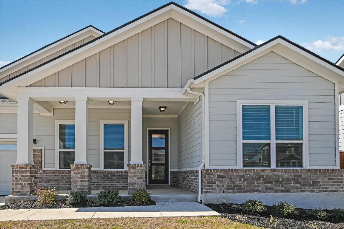 9112 Chrysler Bend , Austin, TX, 78744 | 5236183 | Realty Texas LLC
