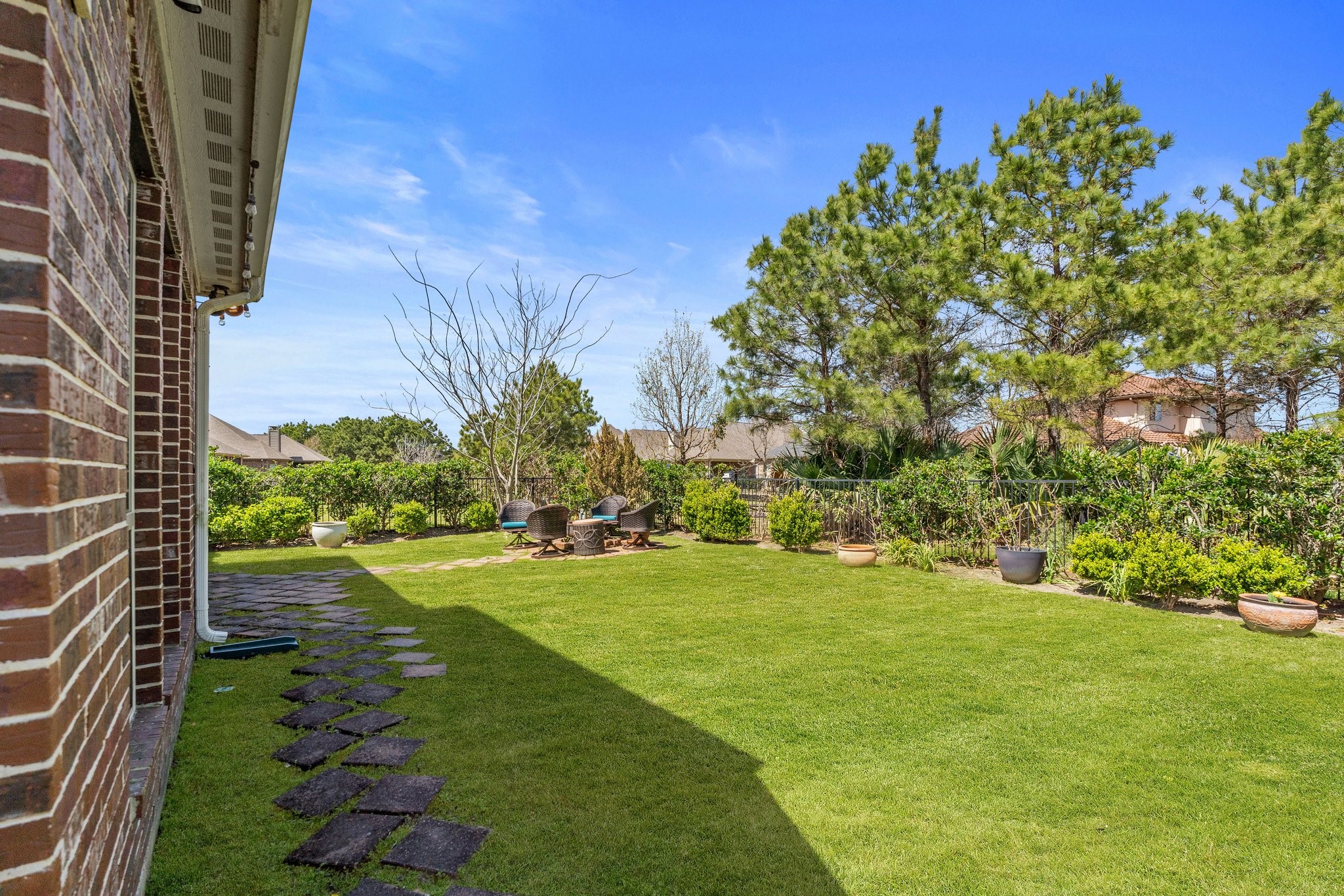 10 Cottage Glen Lane , Fulshear, TX, 77441 | 14817351 | Realty Texas LLC