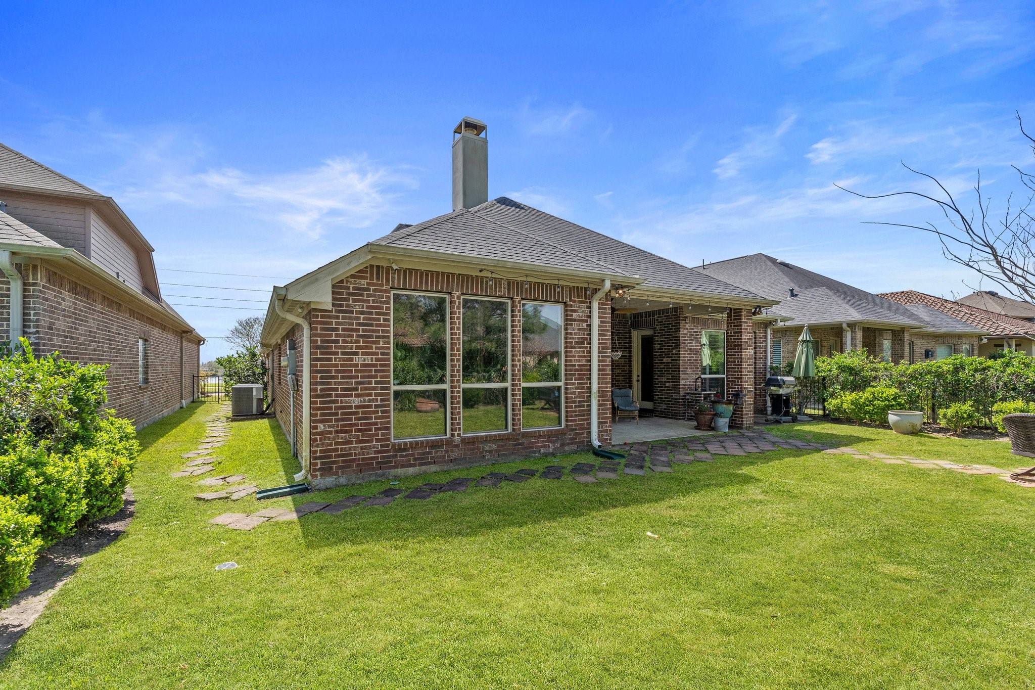 10 Cottage Glen Lane , Fulshear, TX, 77441 | 14817351 | Realty Texas LLC