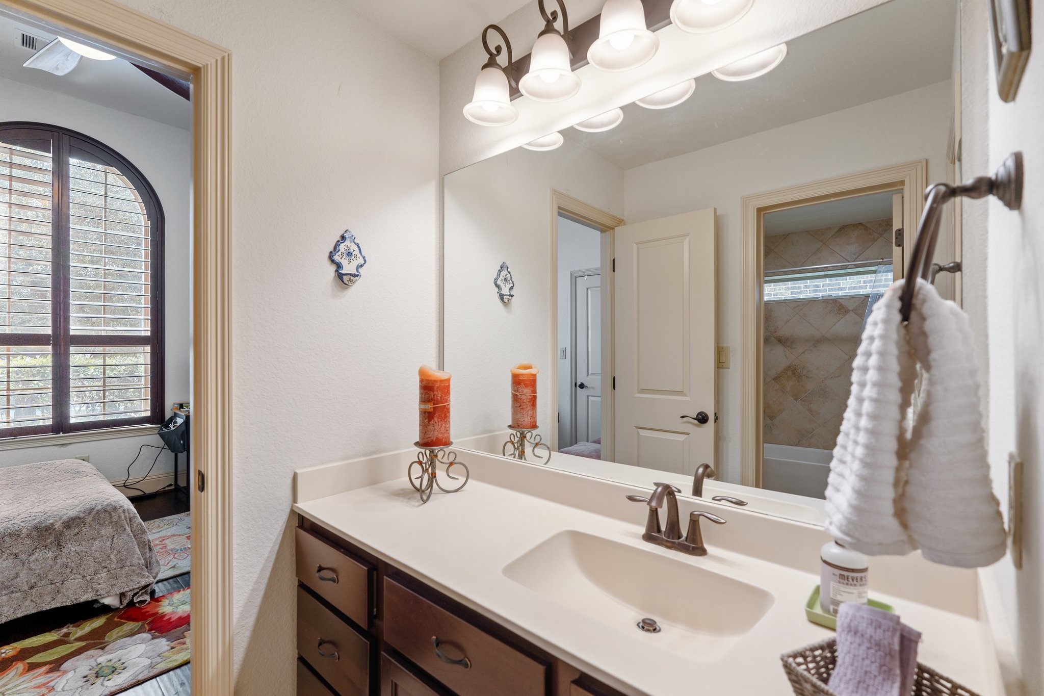 10 Cottage Glen Lane , Fulshear, TX, 77441 | 14817351 | Realty Texas LLC