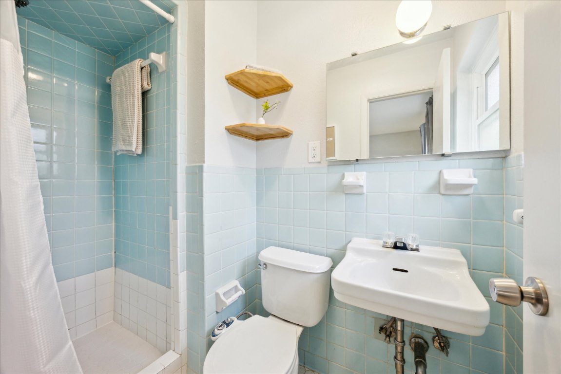 6716 Haney Drive , Austin, TX, 78723 | 1541044 | Realty Texas LLC