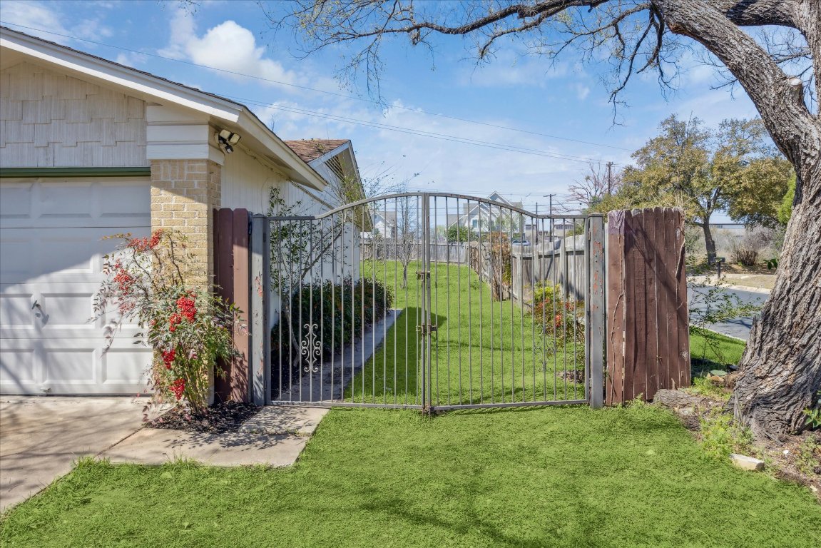 6716 Haney Drive , Austin, TX, 78723 | 1541044 | Realty Texas LLC