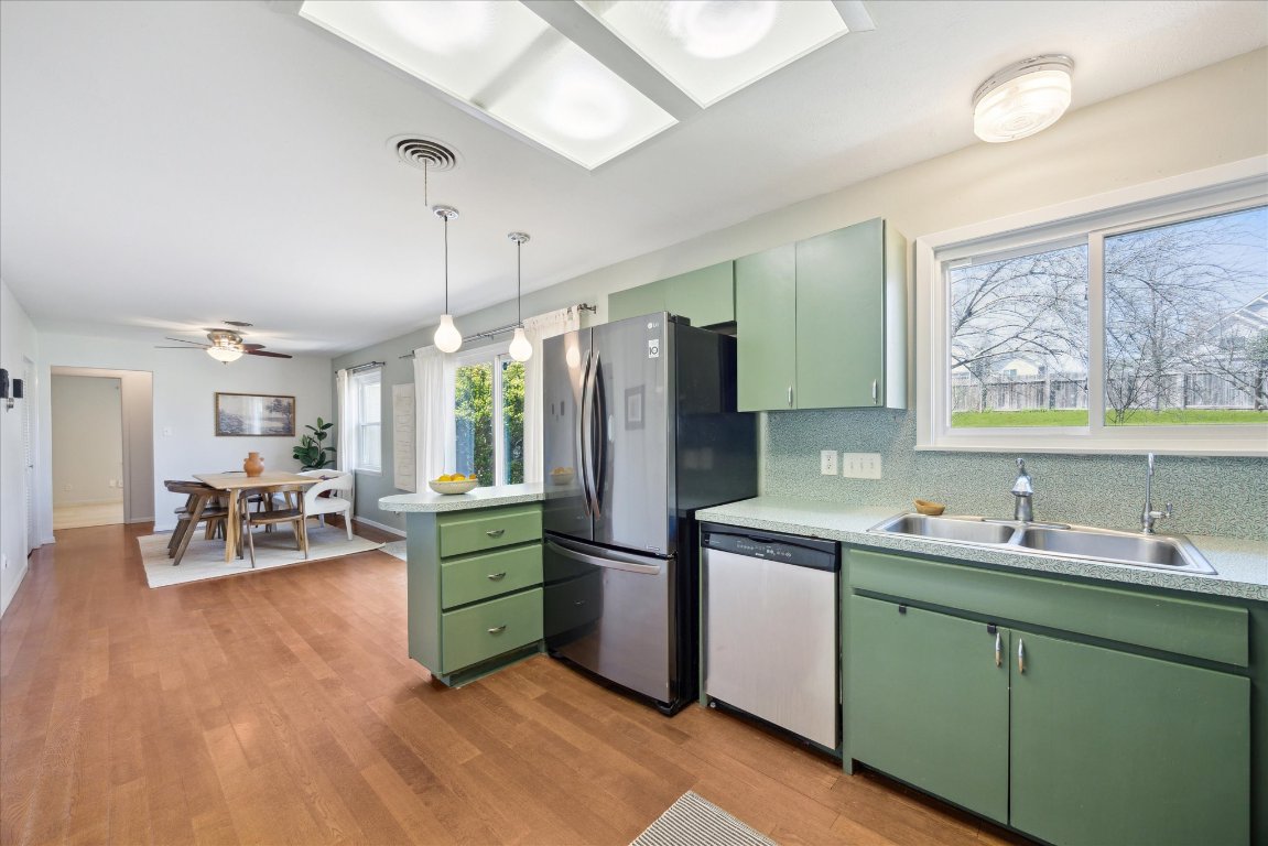 6716 Haney Drive , Austin, TX, 78723 | 1541044 | Realty Texas LLC